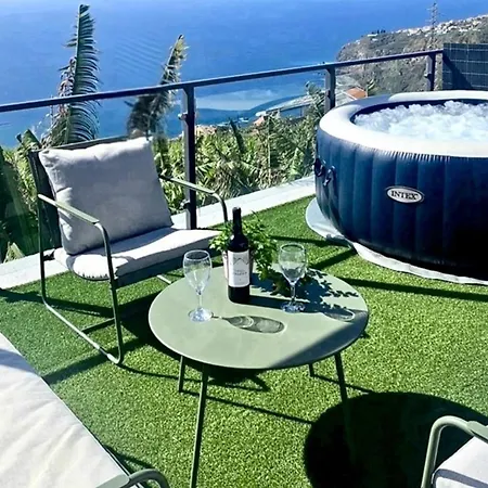 Isa's Pier View House Nyaraló Ribeira Brava