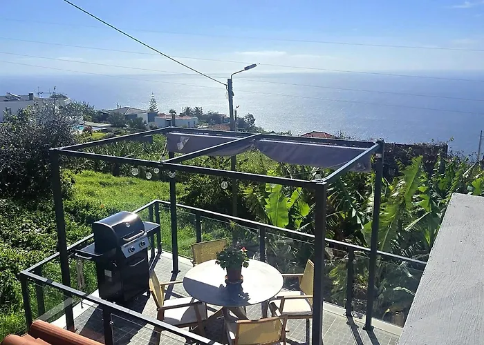 Isa's Pier View House 度假居 里贝拉布拉瓦